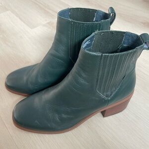 Splendid Leather Green Boots